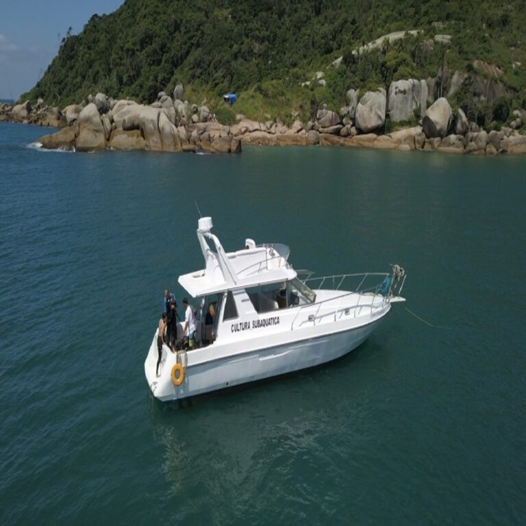 Cultura-2-lateral-de-perto-nas-piscinas