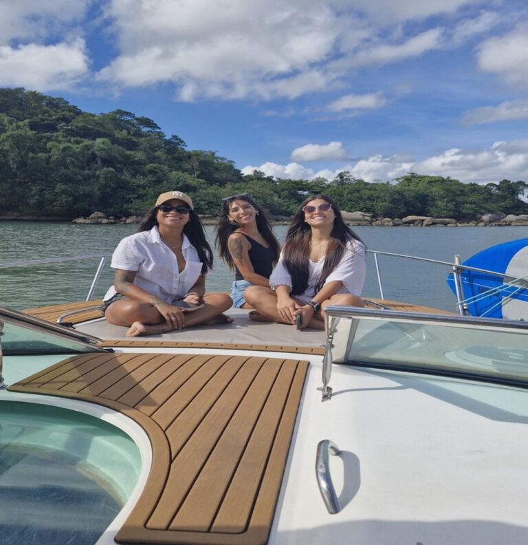 WhatsApp Image 2025-11-14 at 14.44.30 (1)